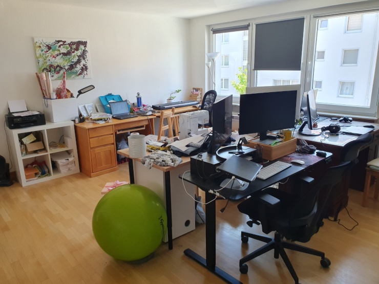 Gallery 04